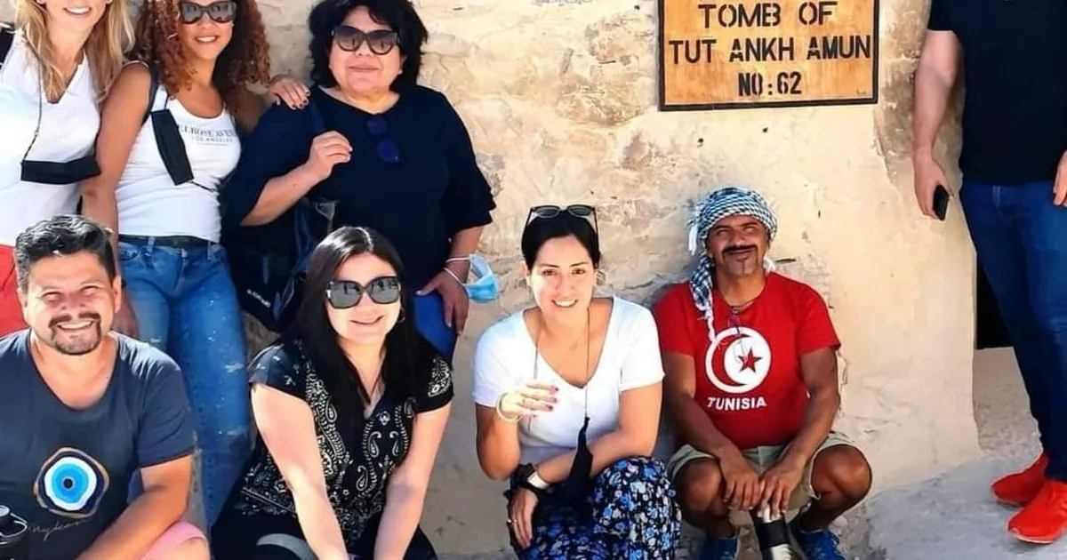 Private Full Day West Bank: Valley of kings Hatshepsut &More