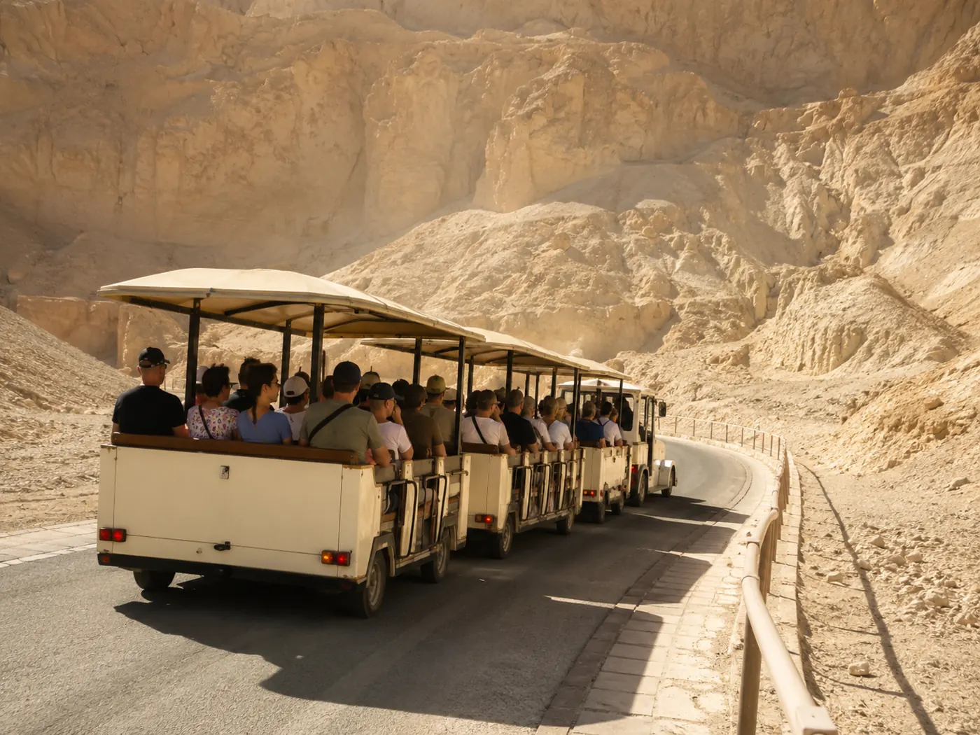 The shuttle tram on the road up from the visitor centre to the tombs, a ride of about three minutes and the one thing here you still pay for in cash